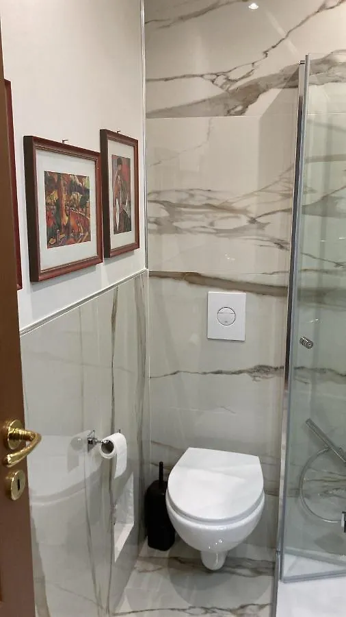 Apartamento Calefati House Possibilita Self Check In Dopo Le 22 Bari Italia